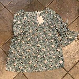 New! Lauren Conrad Blouse